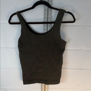 A New Day Ribbed Tank Top Size Large Olive Green Fitted Stretch Sleeveless Basic